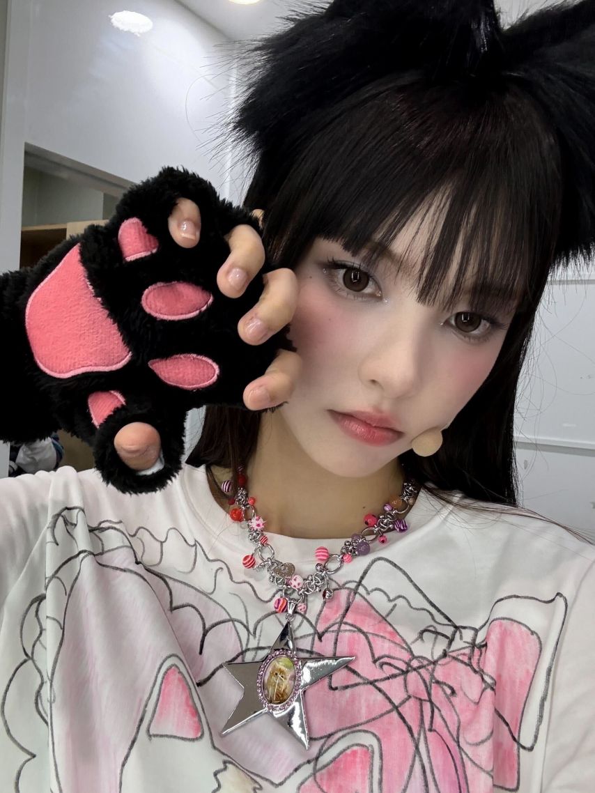 아일릿 윤아1_1.jpg