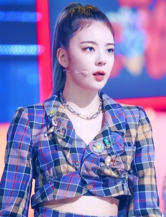 ITZY 리아1_1.jpg