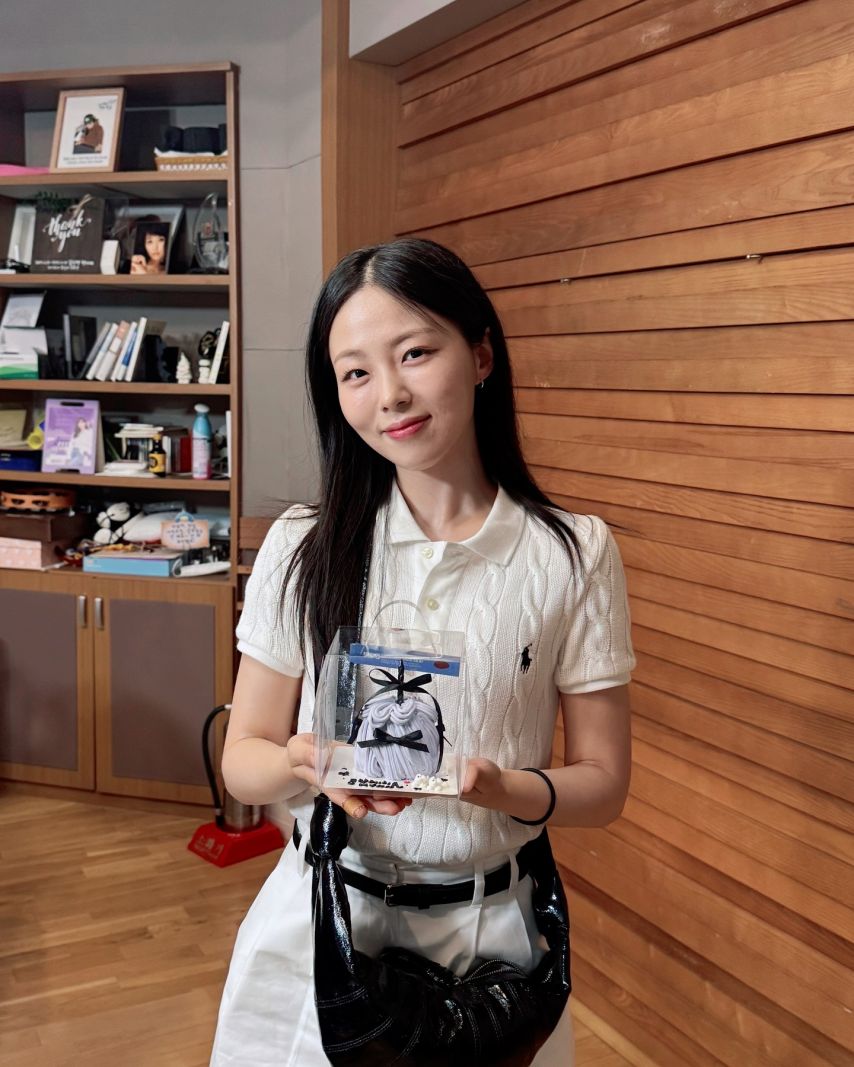 윤태진 with HYNN박혜원1_4.jpg