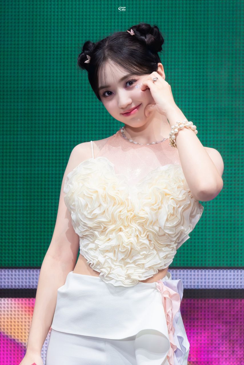 메이딘 강예서1_2.jpg