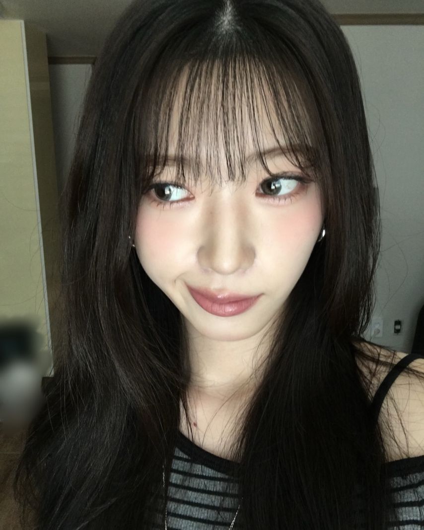 수윤 로켓펀치1_3.jpg