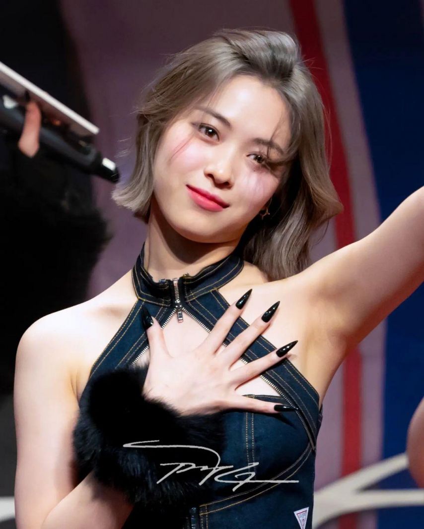 ITZY 류진1_1.jpg