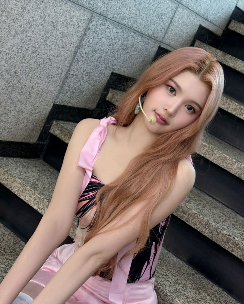 하츠투하츠 카르멘 에이나1_6.jpg