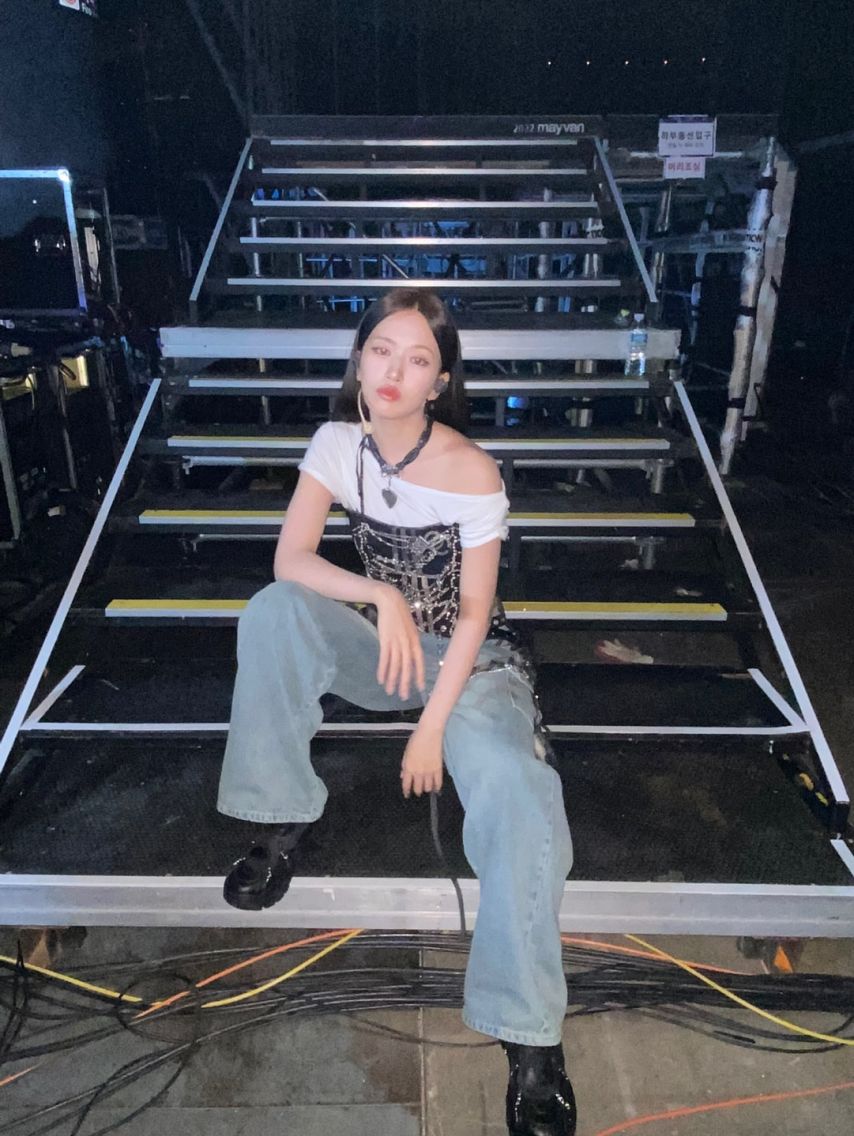 아이브 안유진1_10.jpg