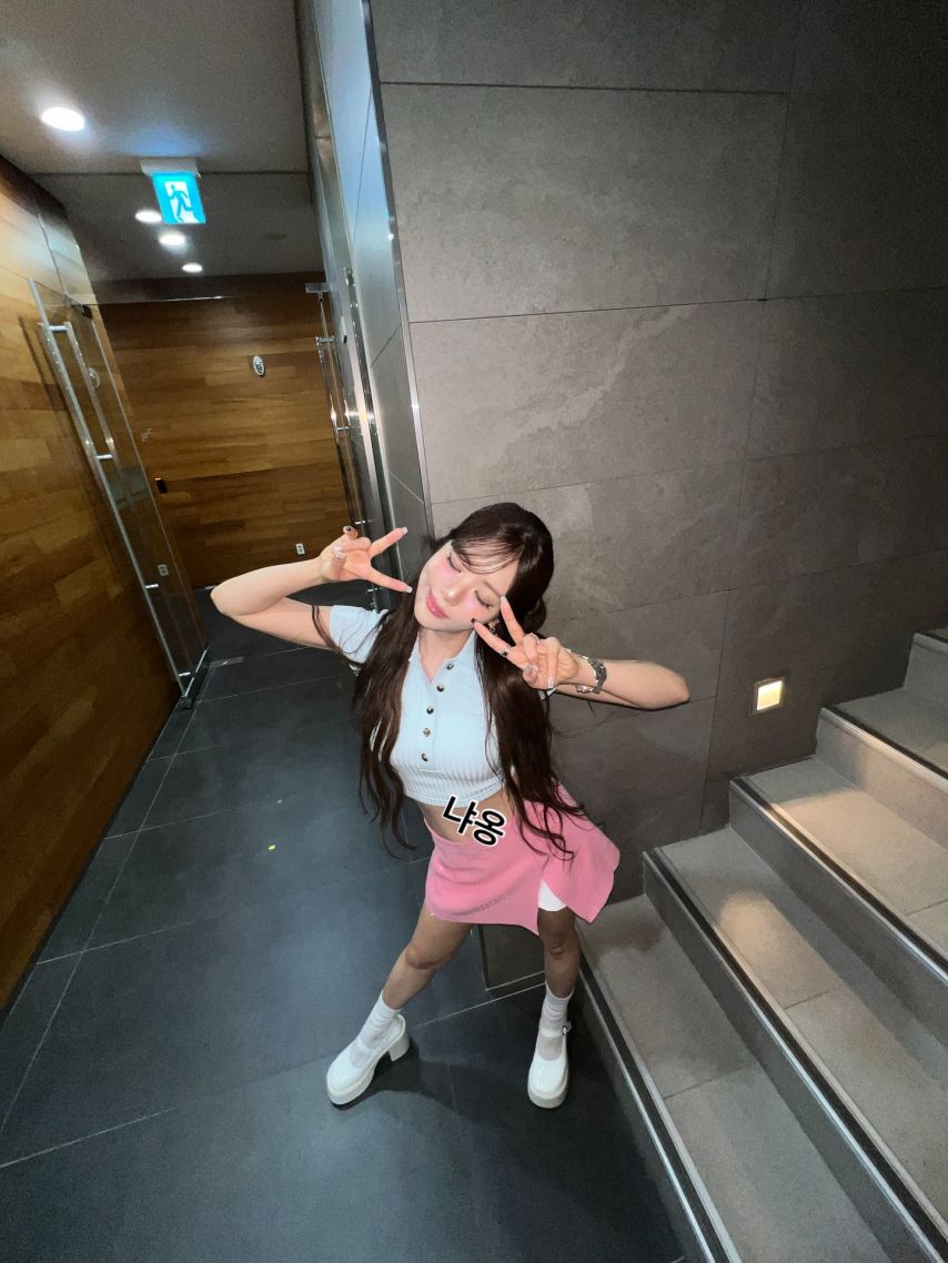 프로미스나인 송하영,박지원,이나경2_12.jpg