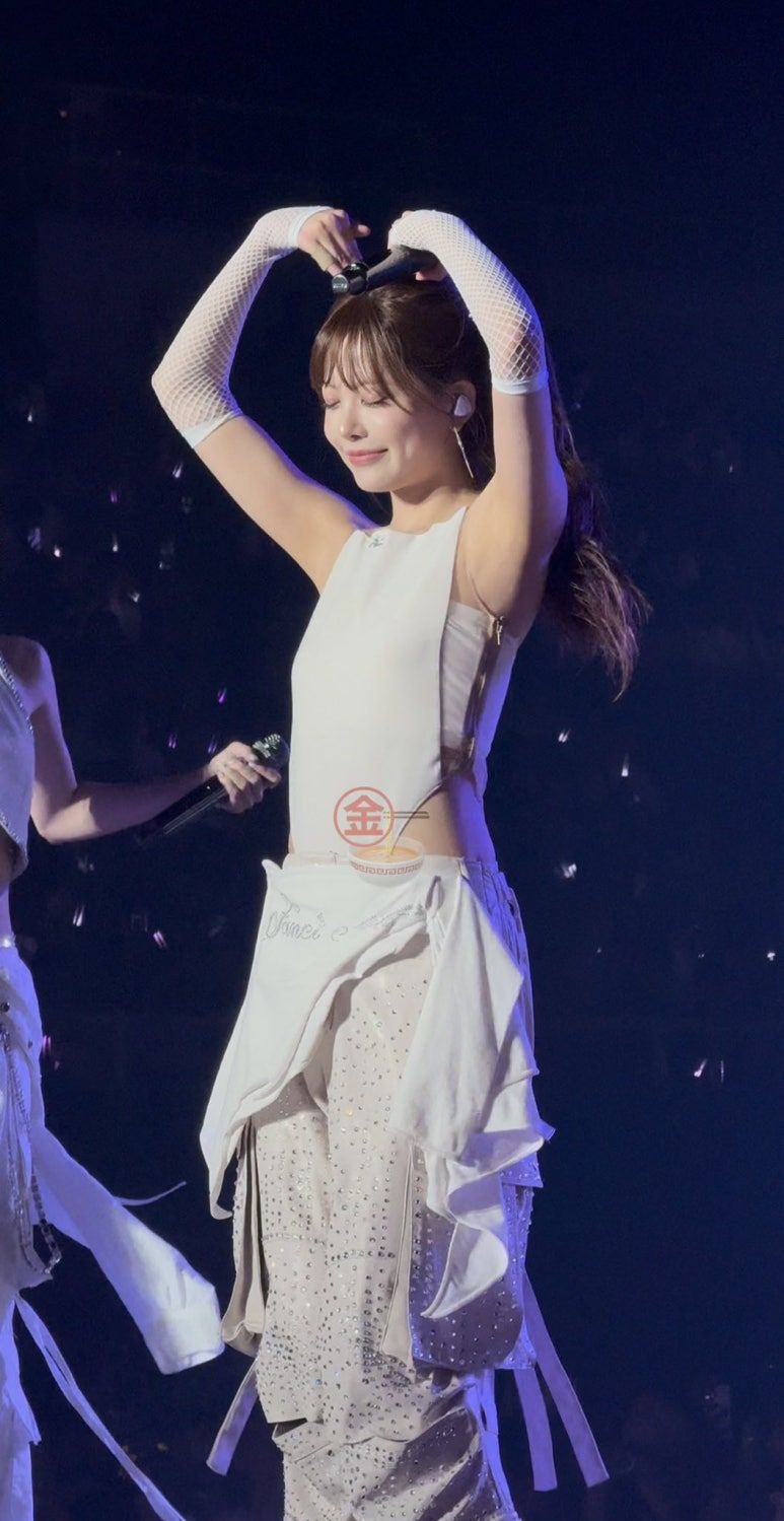 대만 콘서트 르세라핌 홍은채 상큼 미모1_1.jpg