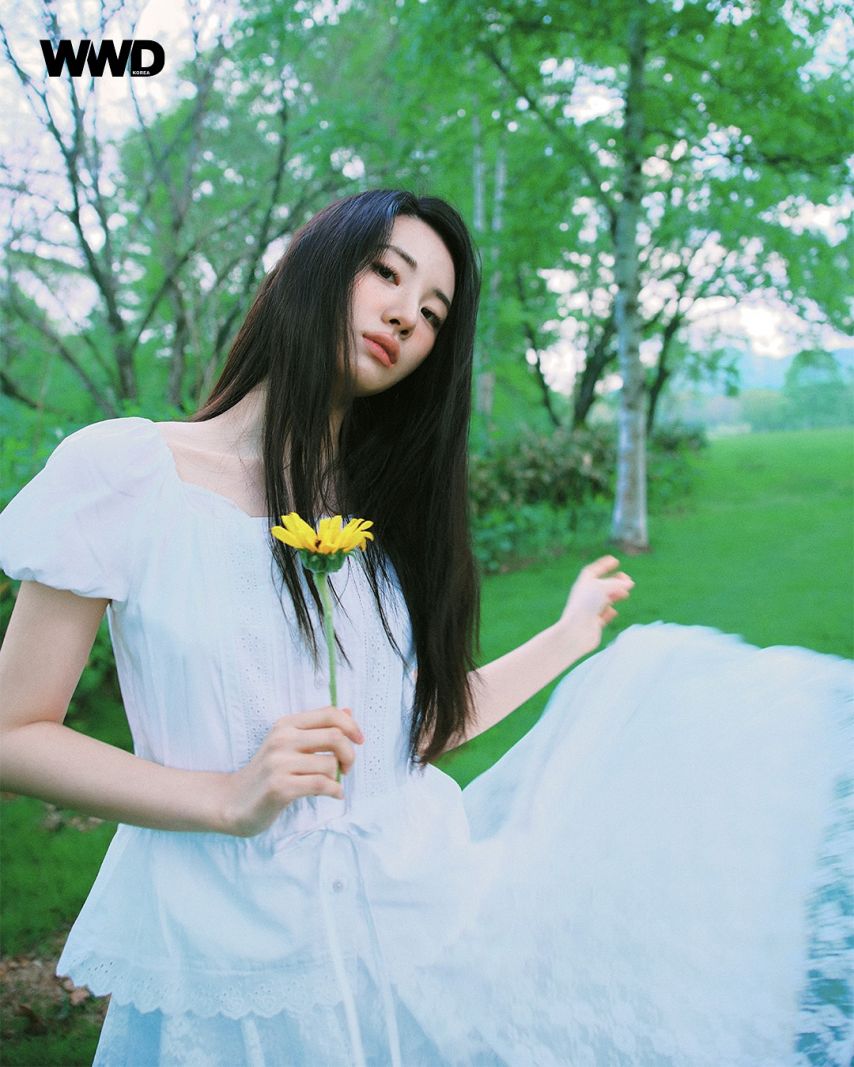 신시아 WWD1_9.jpg