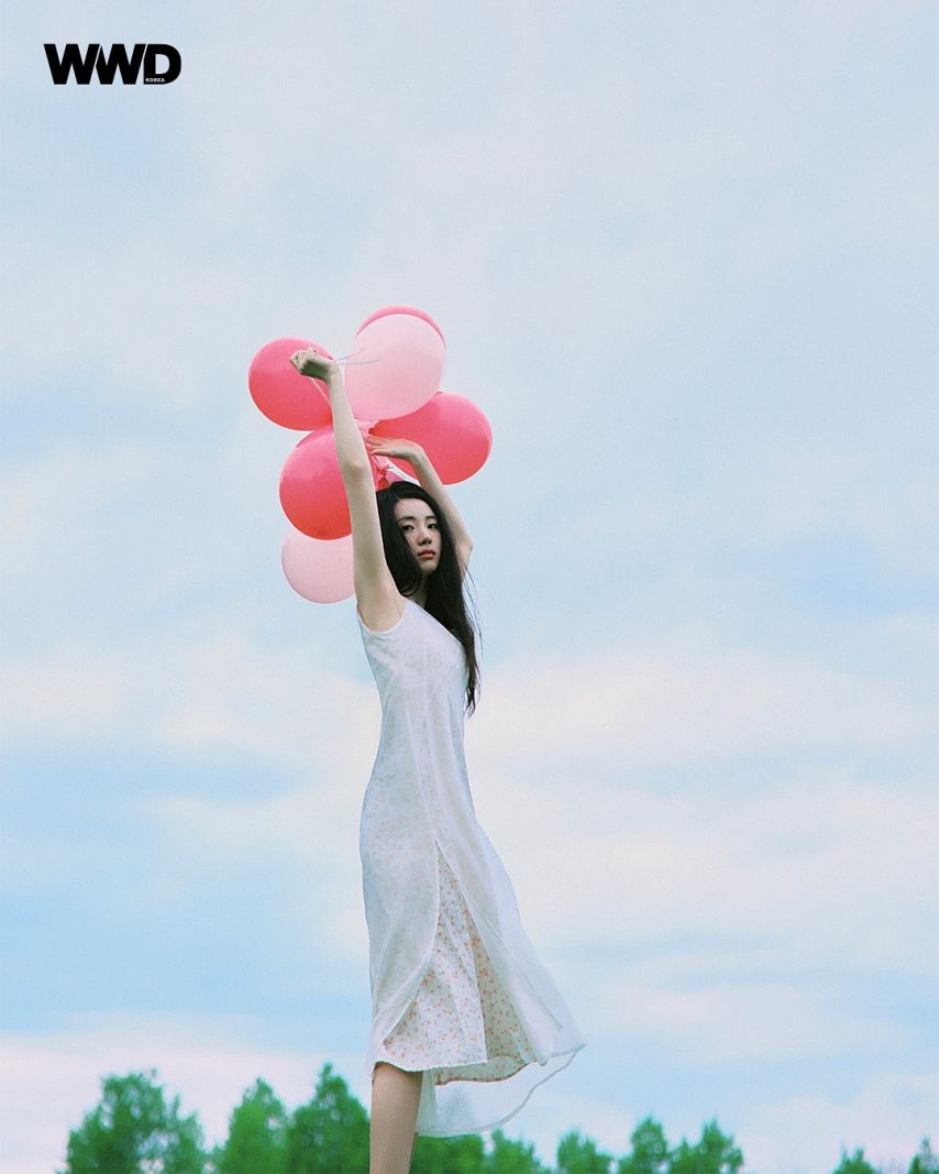 신시아 WWD1_2.jpg
