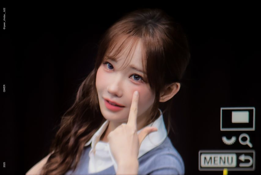 QWER 마젠타2_3.jpg