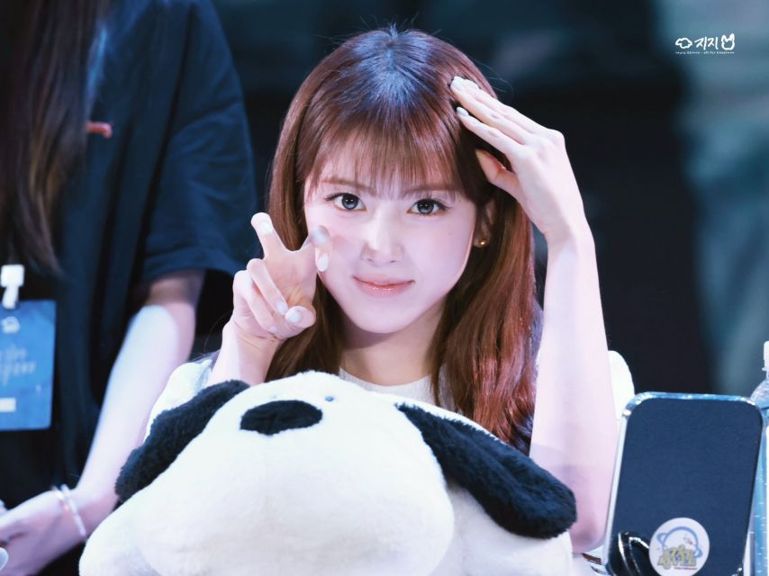 엔믹스 지우 샹하이 팬싸1_1.jpg