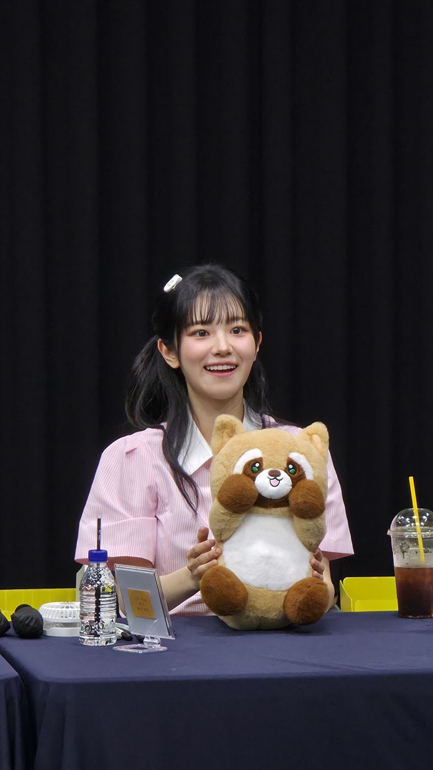 QWER 쵸단1_1.jpg