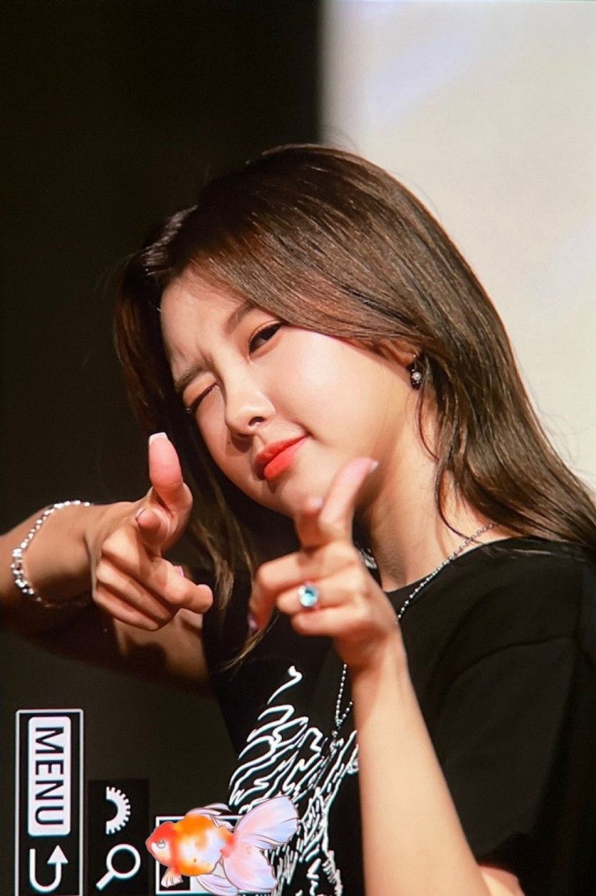케플러 김다연1_2.jpg