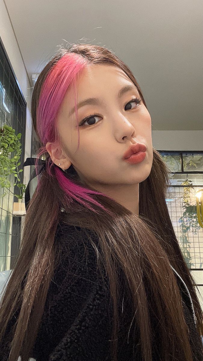 ITZY 예지1_1.jpg