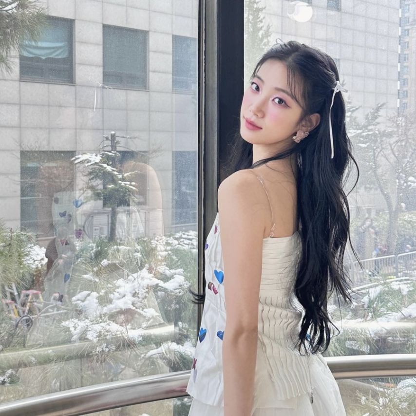 르세라핌 카즈하1_3.jpg