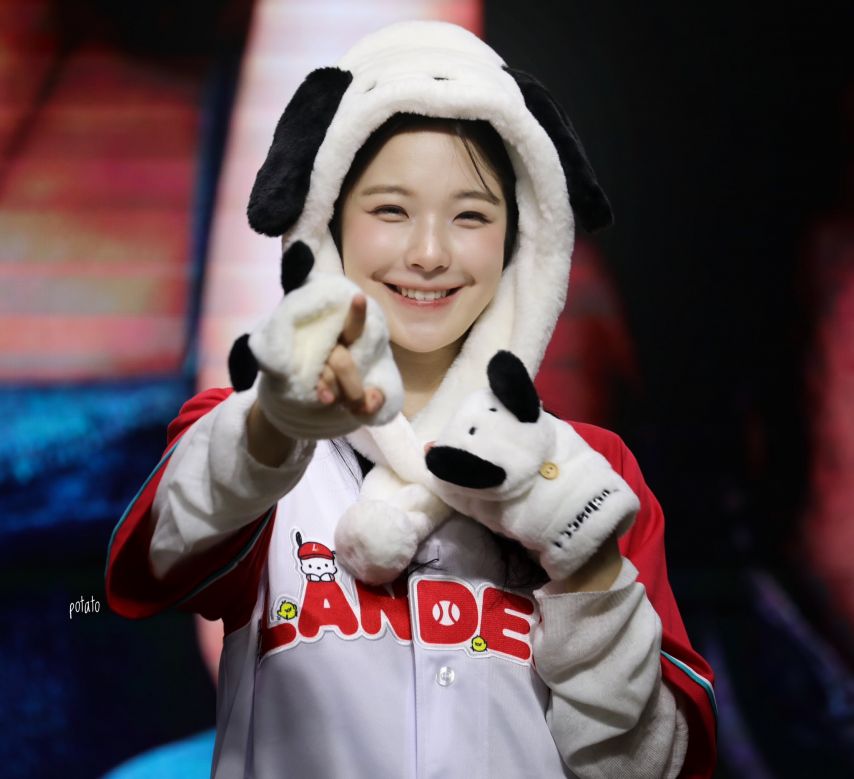 프로미스나인 백지헌1_1.jpg