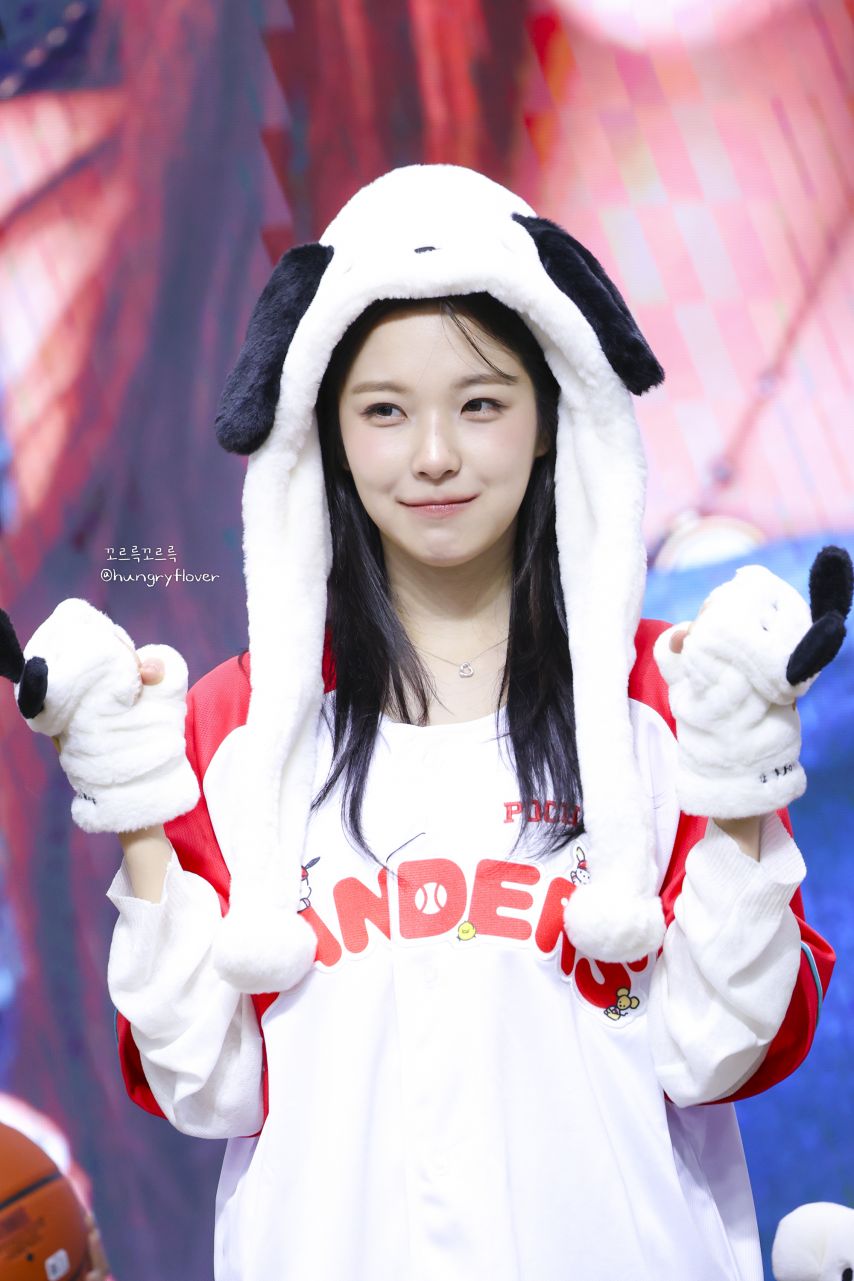 프로미스나인 백지헌1_4.jpg