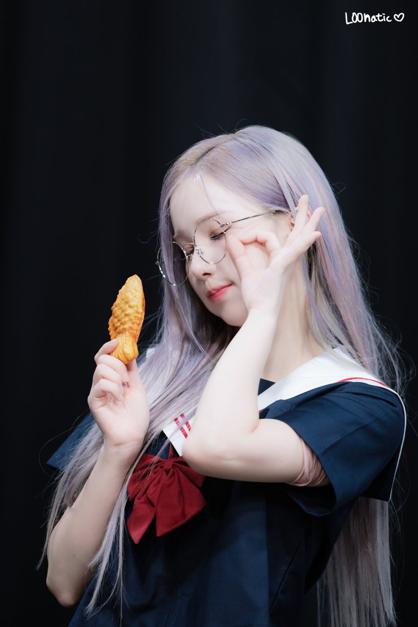 VIVIZ 은하1_3.jpg