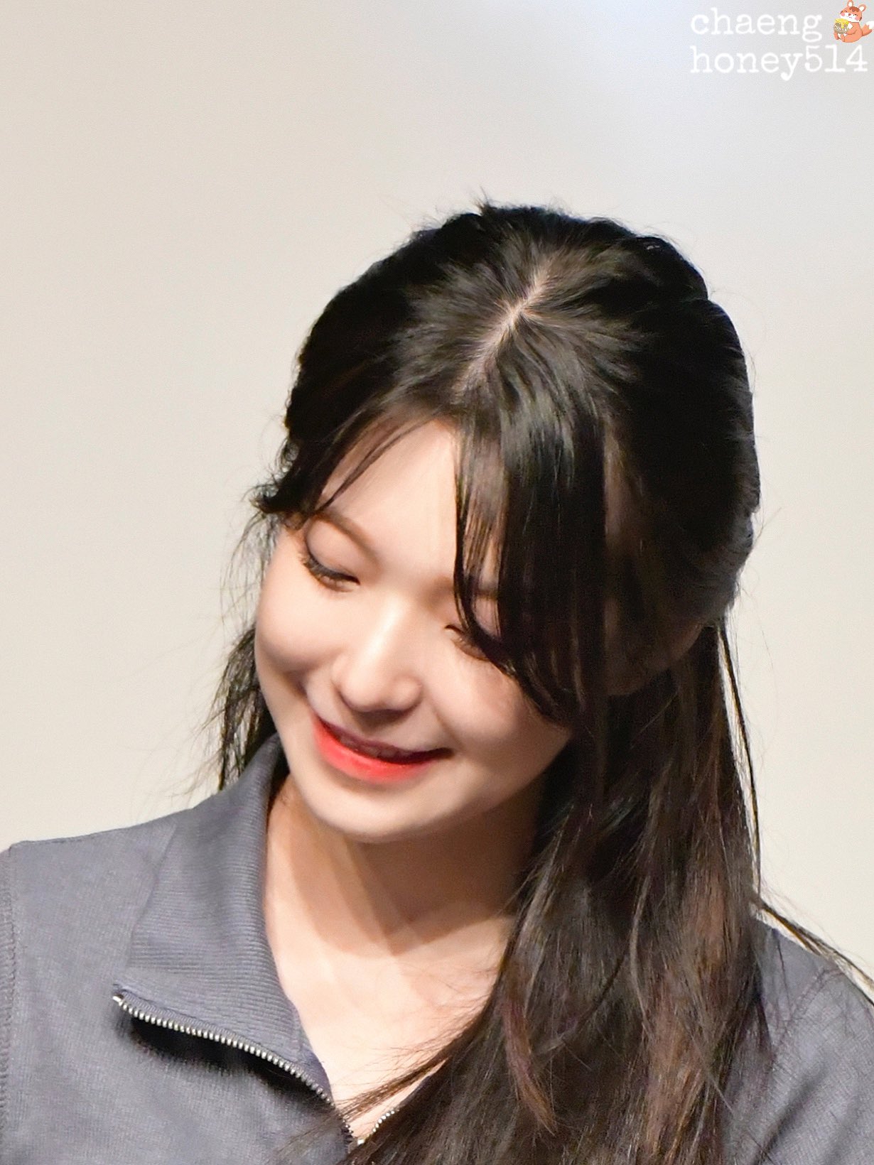 프로미스나인 지헌1_2.jpg