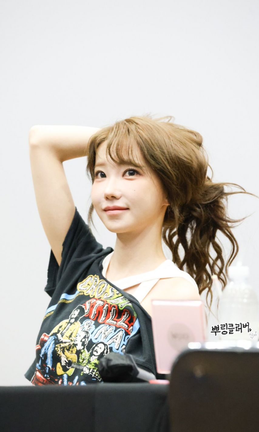 [QWER] 마젠타1_1.jpg