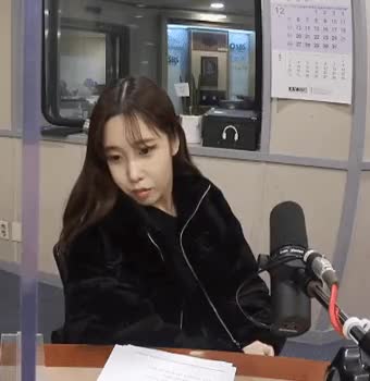 SK가 선경인지 전혀 몰랐던 러블리즈 유지애 11.gif