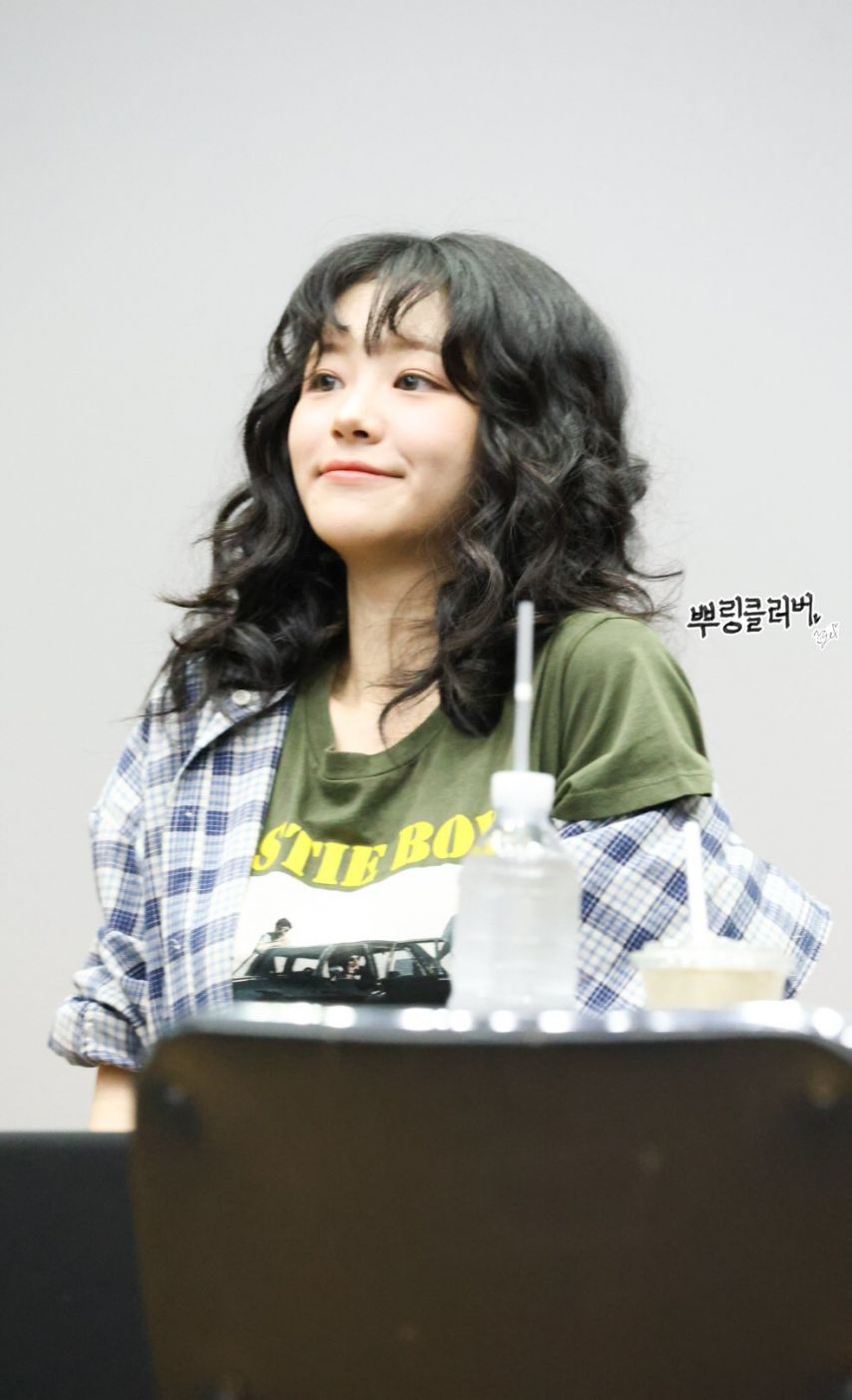 [QWER] 쵸단1_2.jpg