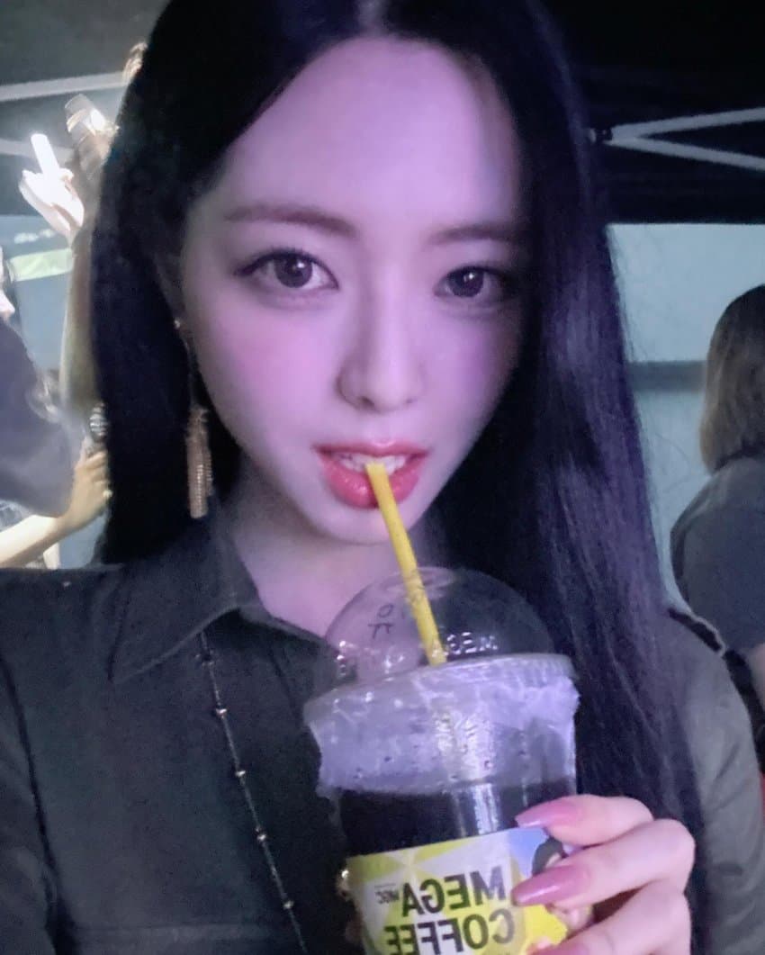 ITZY 유나2_11.jpg