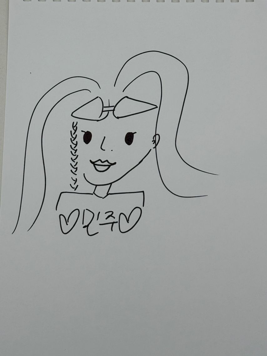 아일릿 민주,모카1_3.jpg