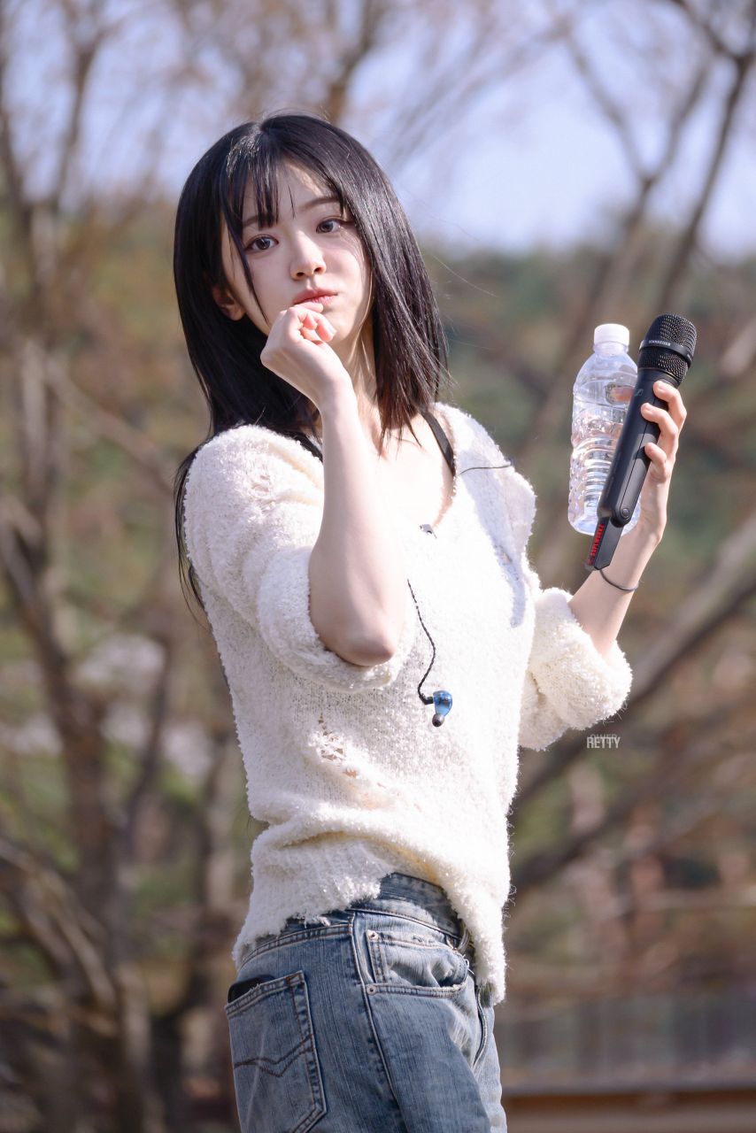 [QWER] 쵸단1_1.jpg