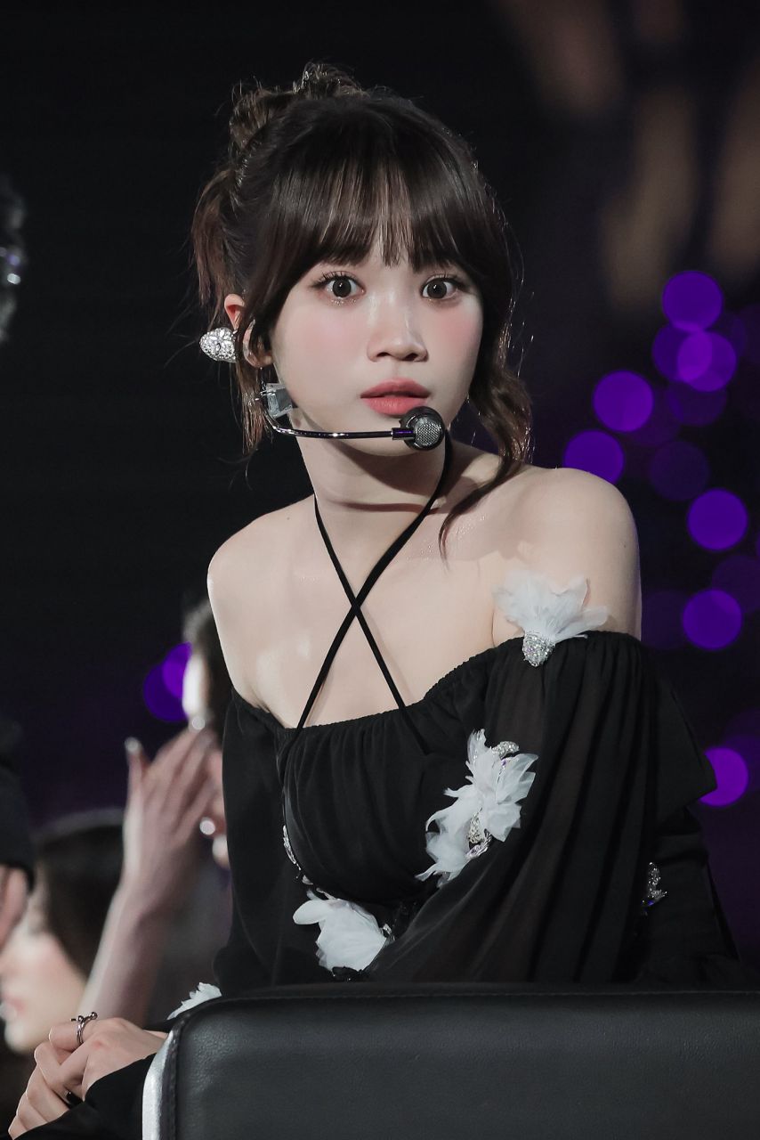 [르세라핌] 어제 긴장했지만 귀여웠던 김채원1_2.jpg