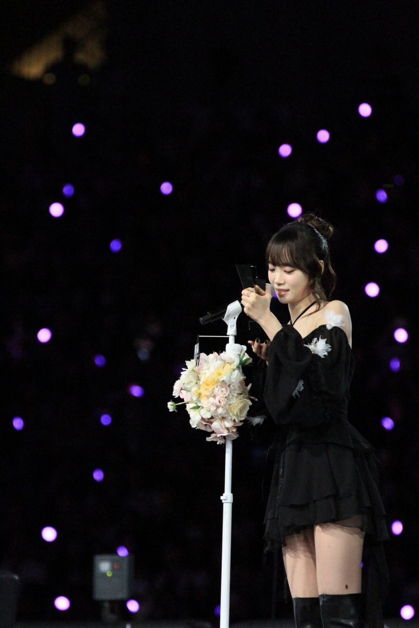 [르세라핌] 어제 긴장했지만 귀여웠던 김채원1_5.jpg