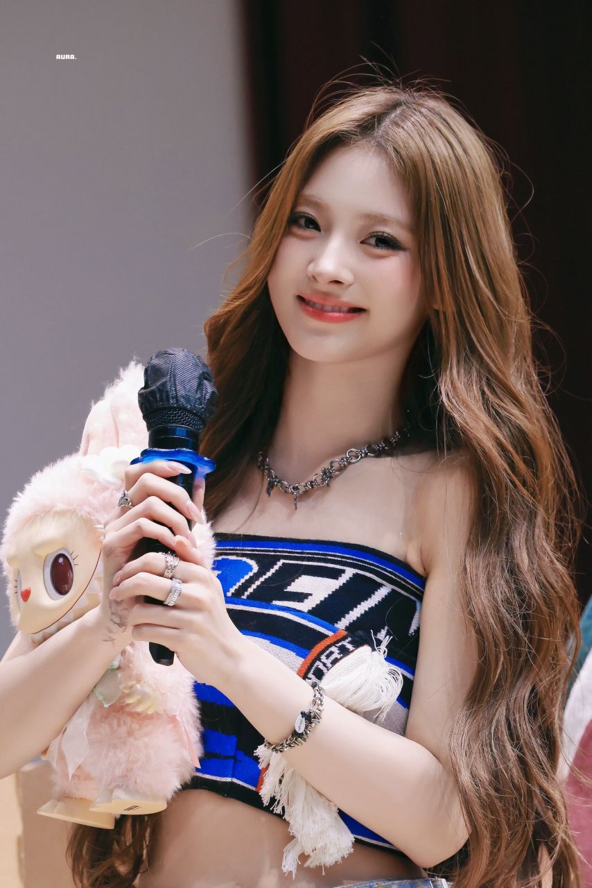 미야오 안나1_2.jpg