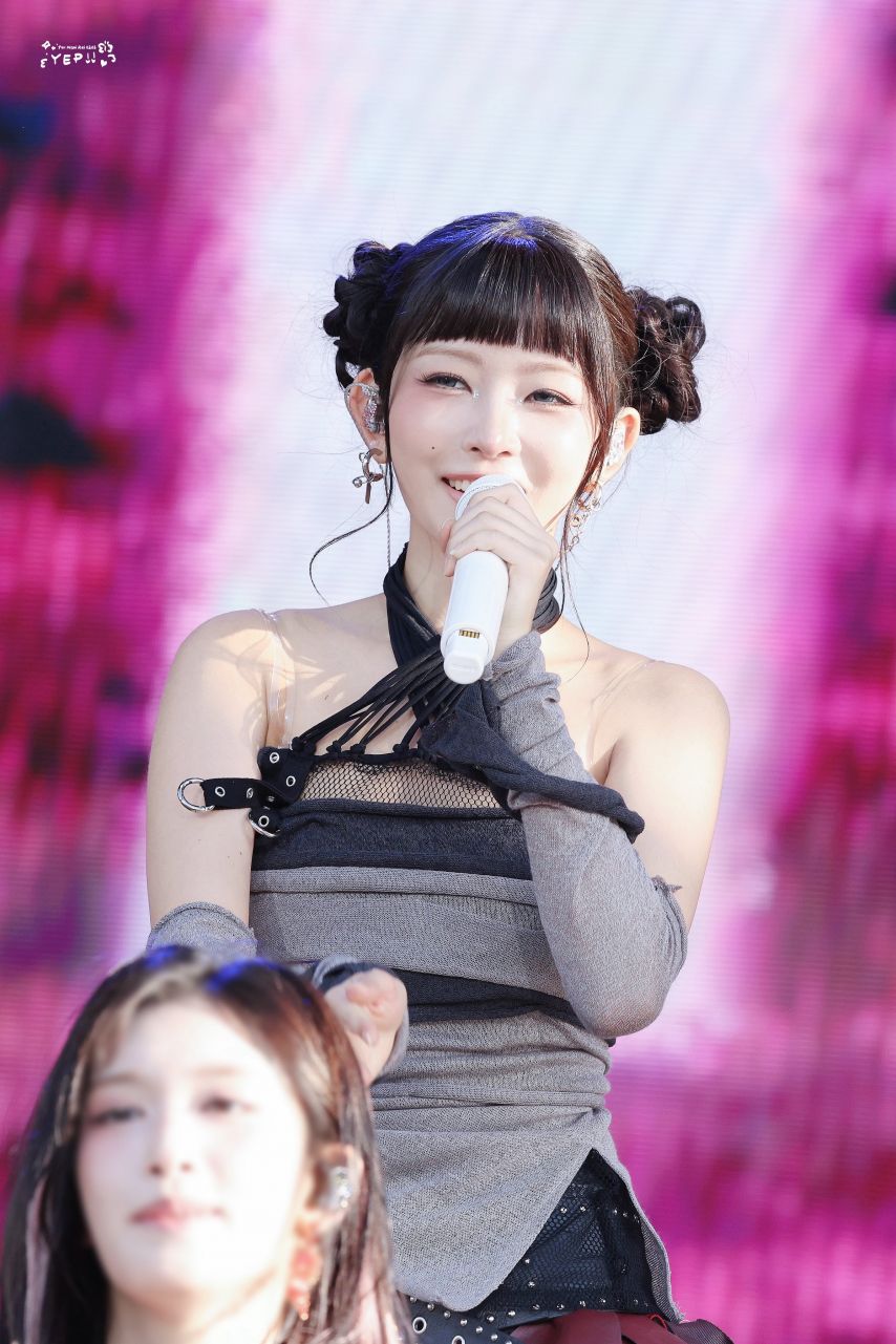 아이브 레이 1_2.jpg