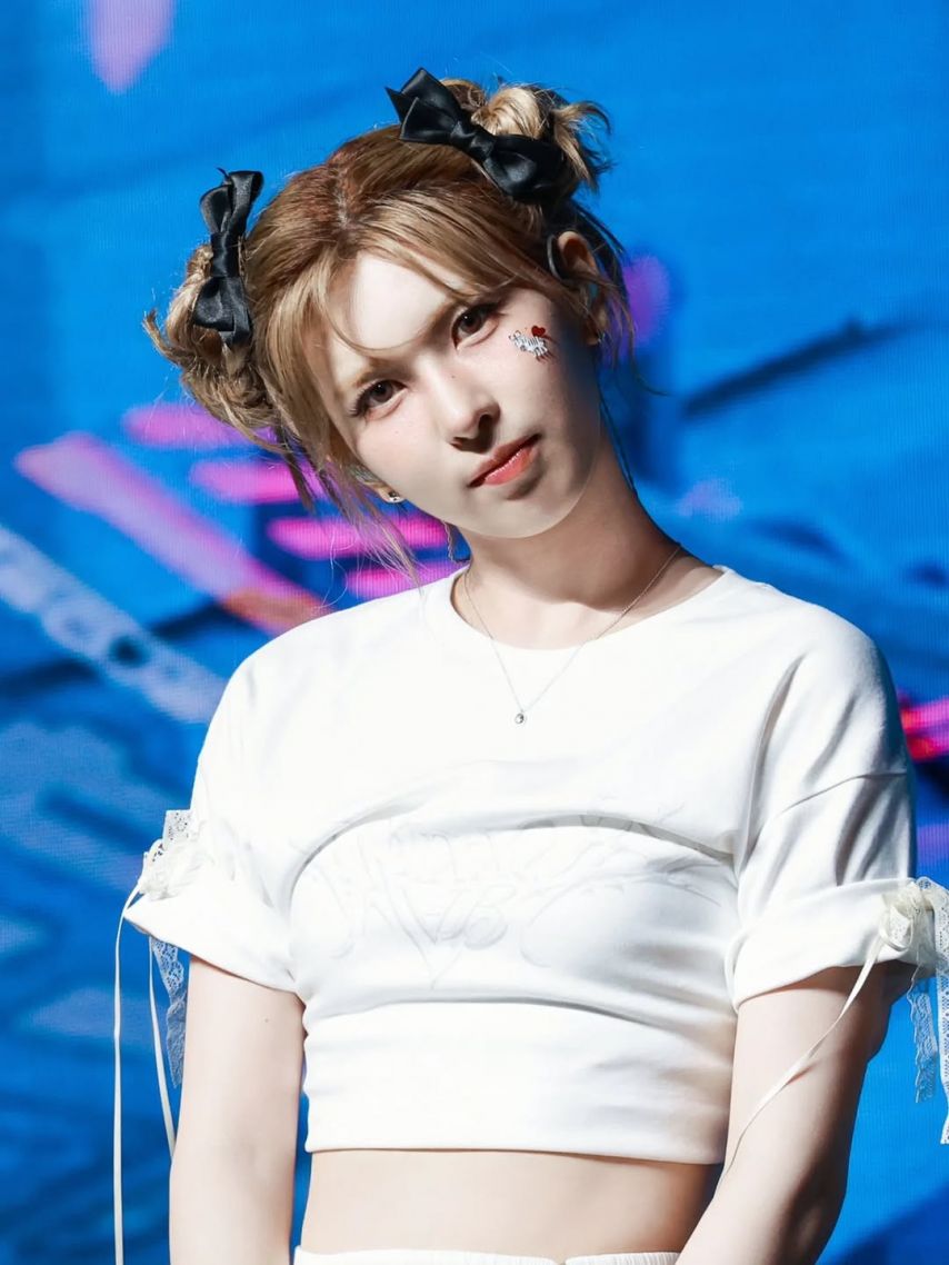 NMIXX (엔믹스) 배이1_3.jpg