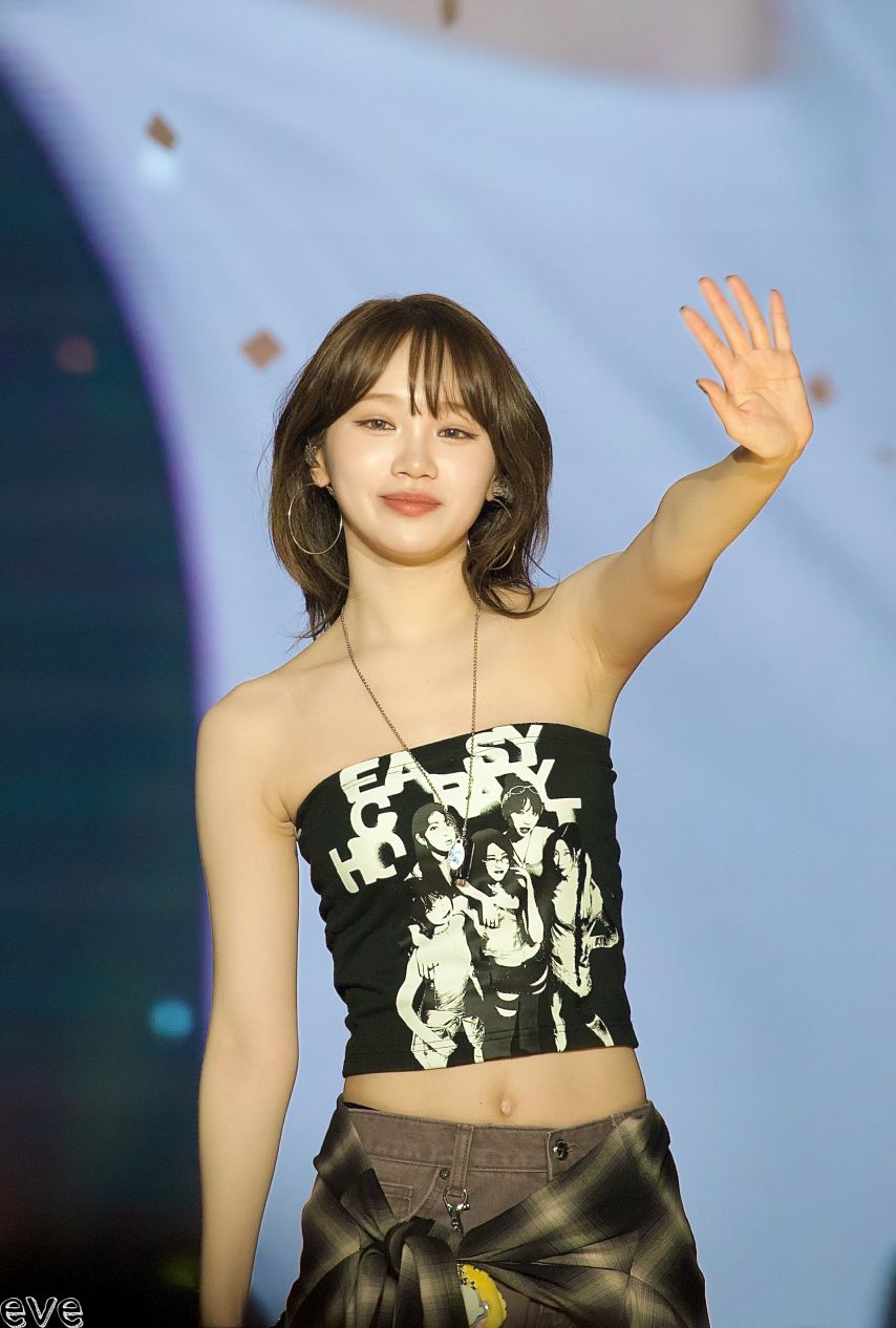 르세라핌 김채원1_3.jpg