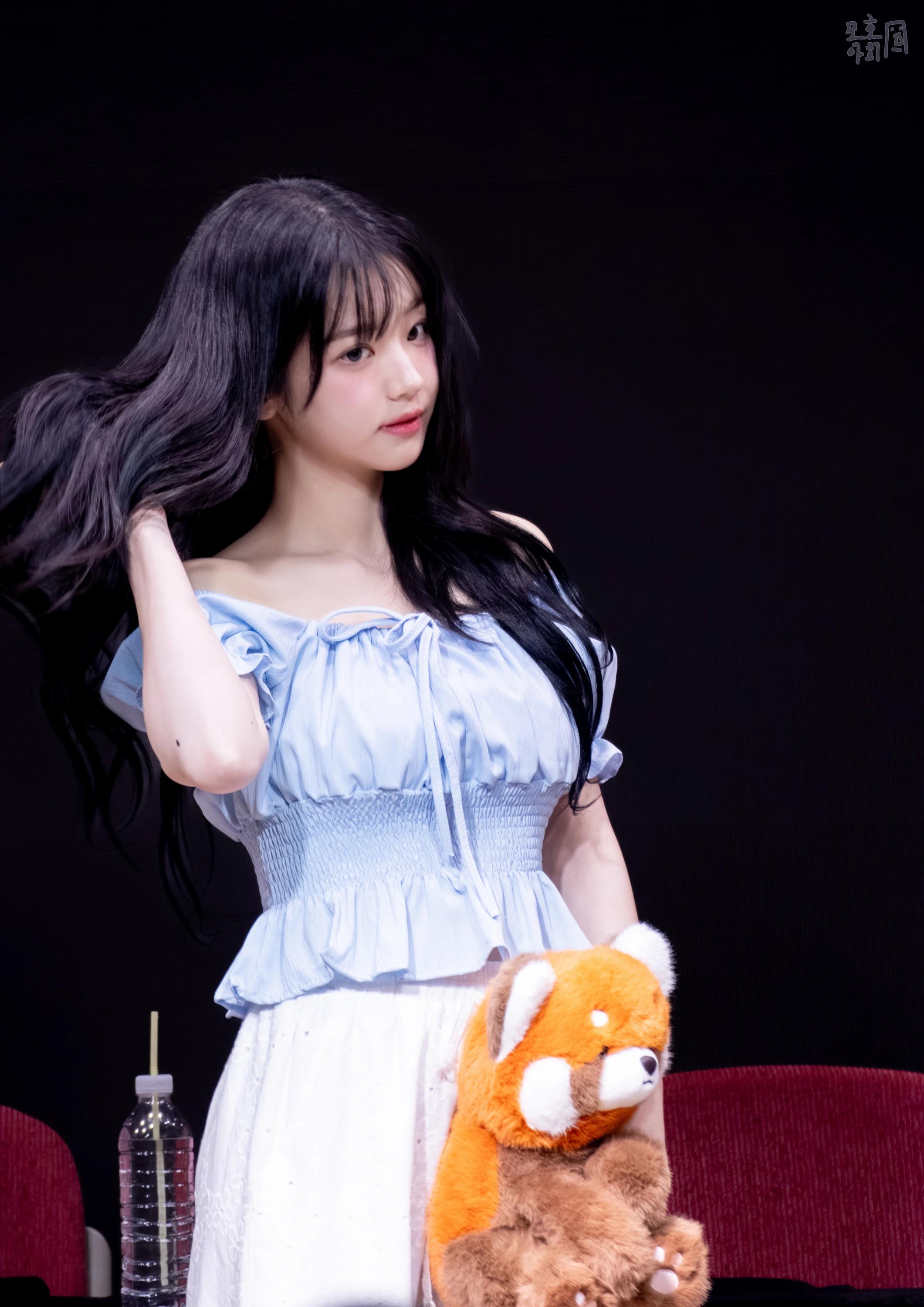 QWER 쵸단1_4.webp.jpg
