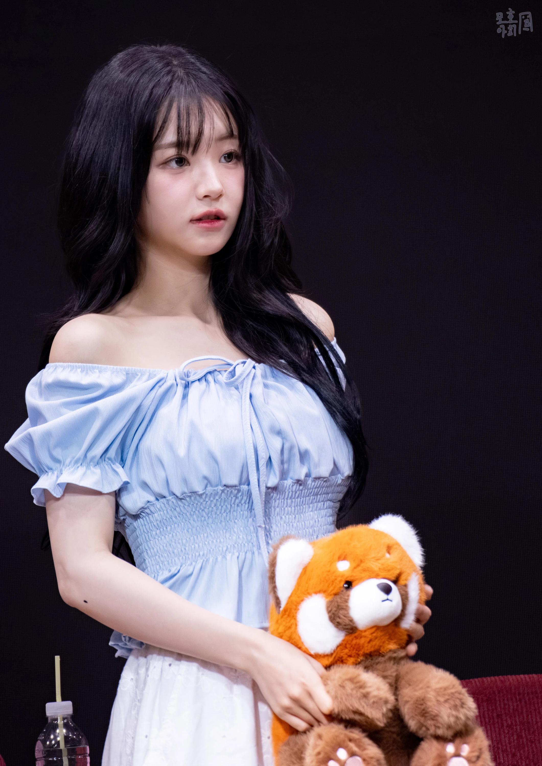QWER 쵸단1_3.webp.jpg