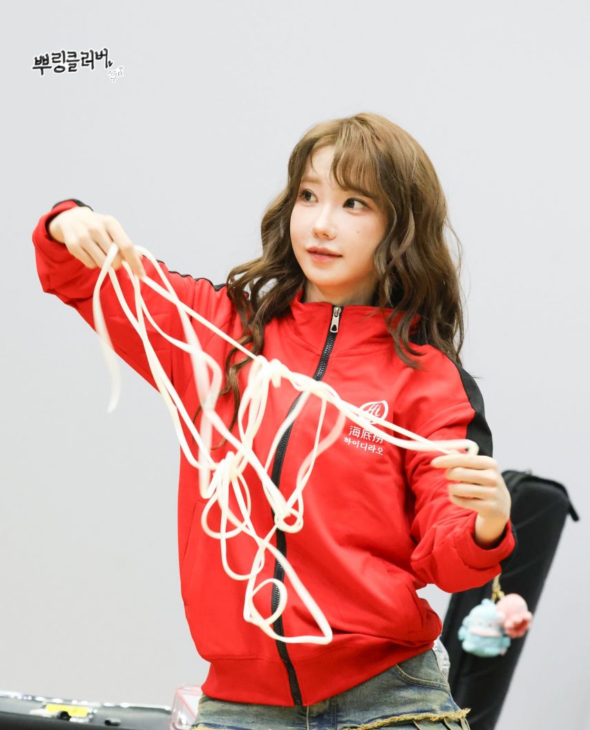[QWER] 마젠타1_2.jpg