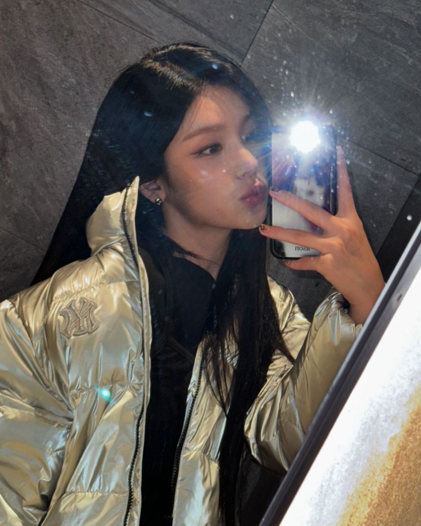 ITZY 예지1_2.jpg