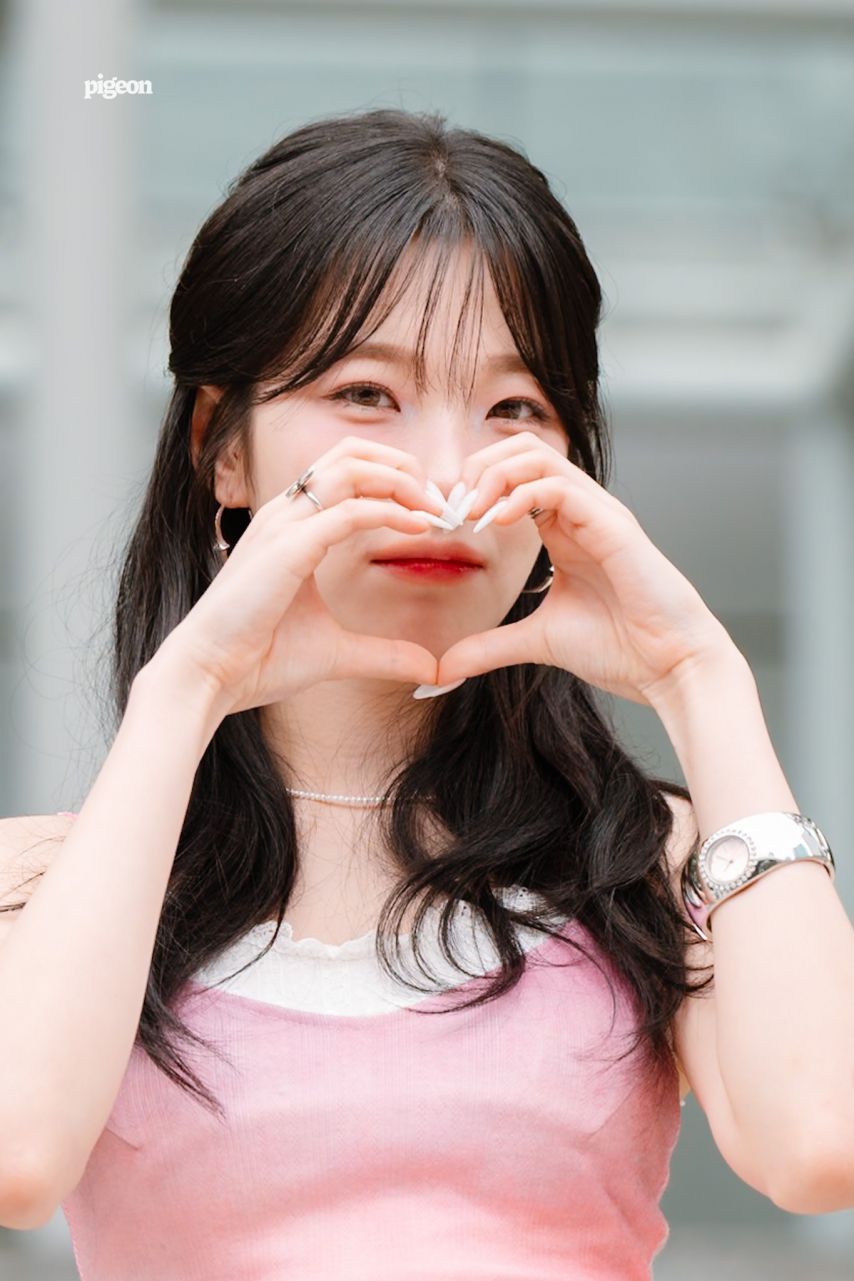 프로미스나인 백지헌1_1.jpg