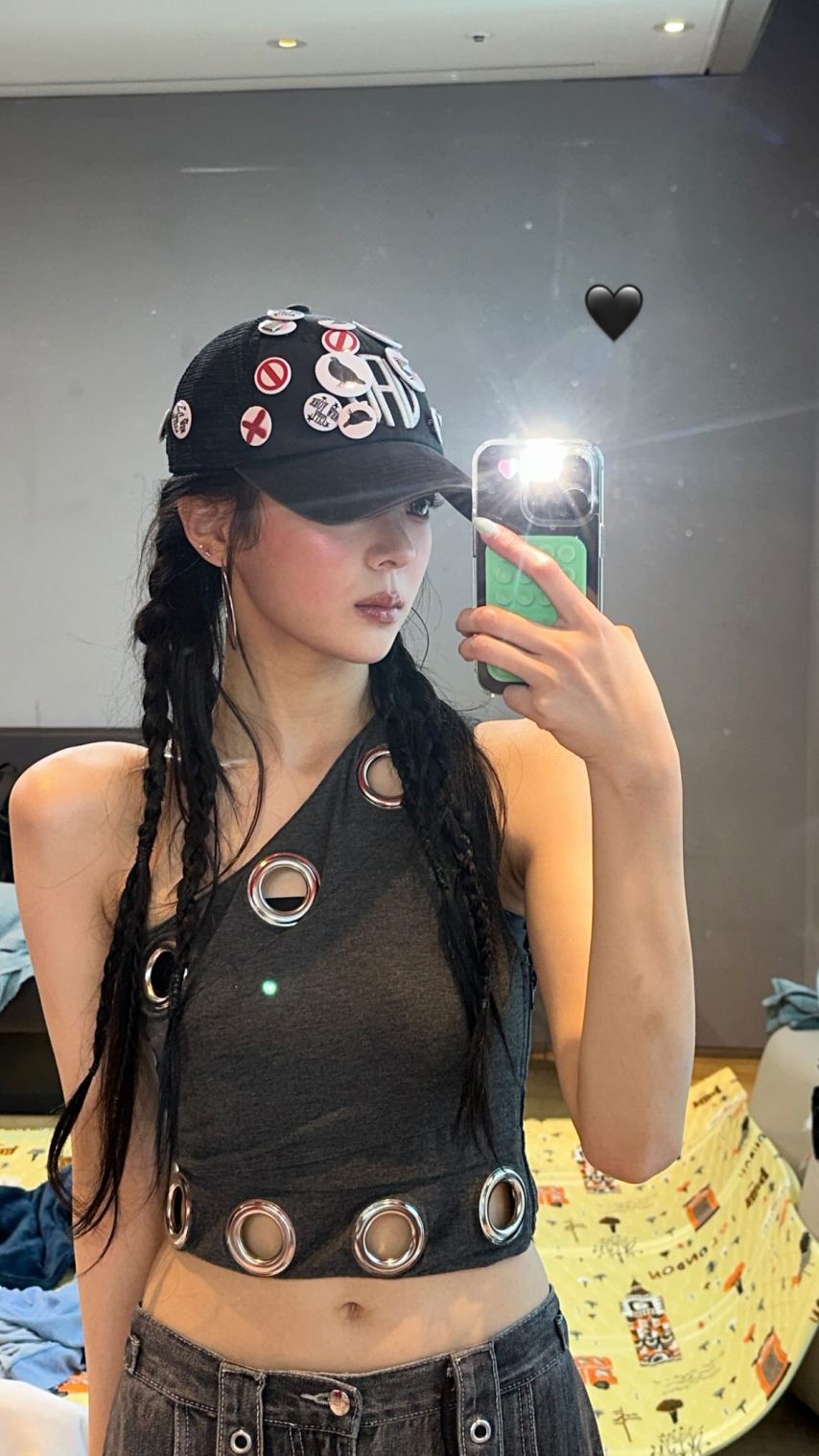 ITZY 리아1_2.jpg