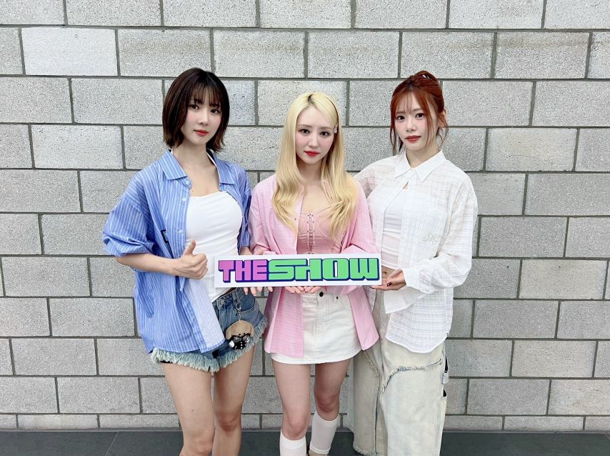 유아유 더 쇼1_2.jpg