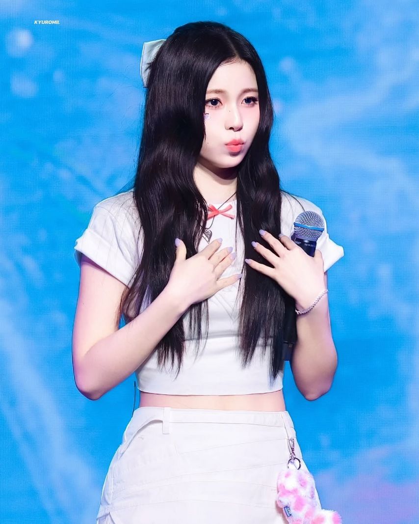 NMIXX (엔믹스) 규진1_2.jpg