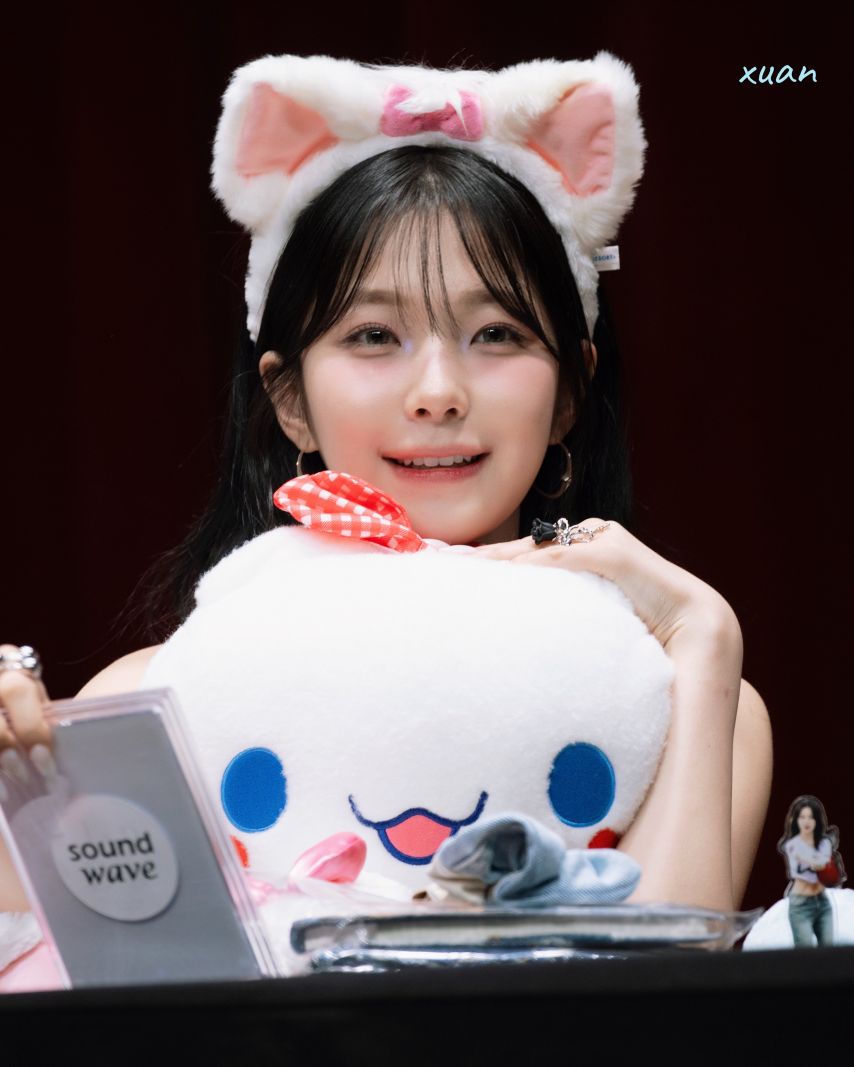 프로미스나인 백지헌1_1.jpg