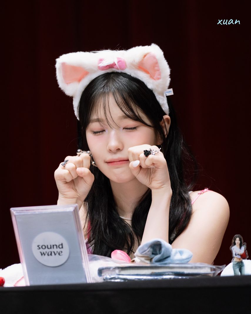 프로미스나인 백지헌1_4.jpg