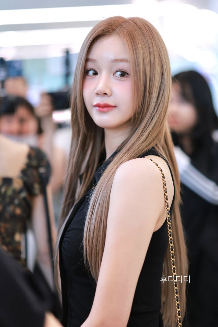 베이비몬스터 파리타1_2.jpg