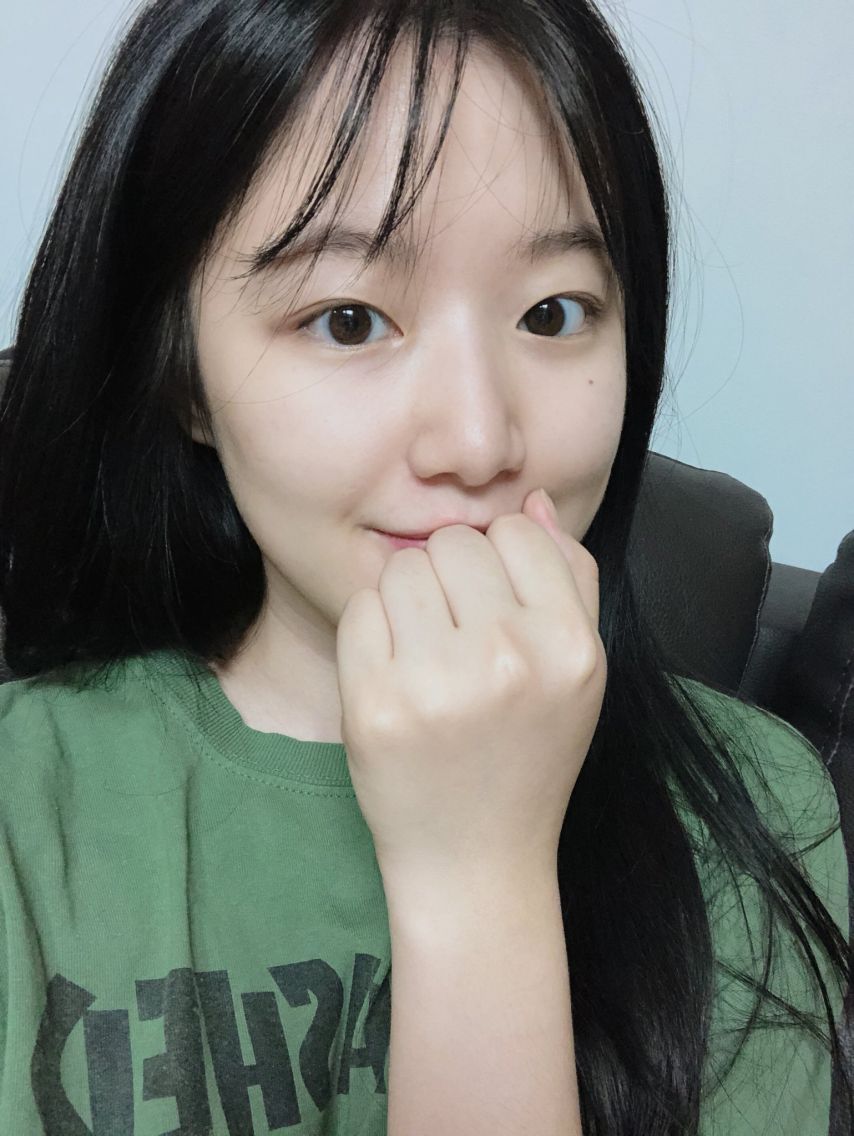 여자아이들 슈화1_4.jpg