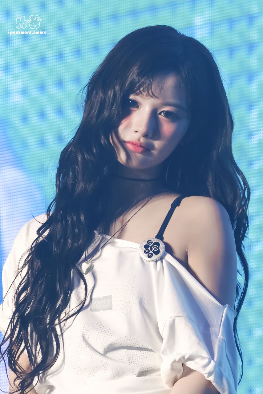 [엔믹스] 설윤1_3.jpg