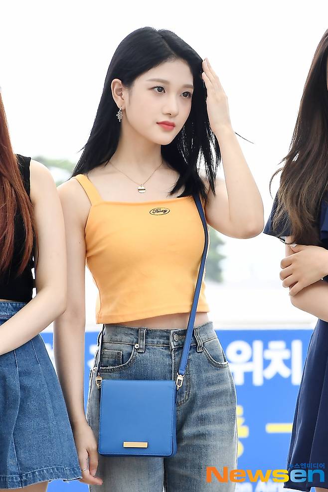 프로미스나인 이서연2_4.jpg
