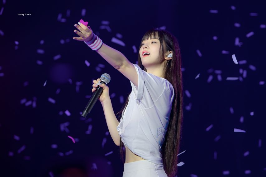 아일릿 민주1_1.jpg