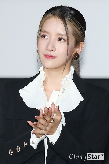 우주소녀 엑시1_1.jpg